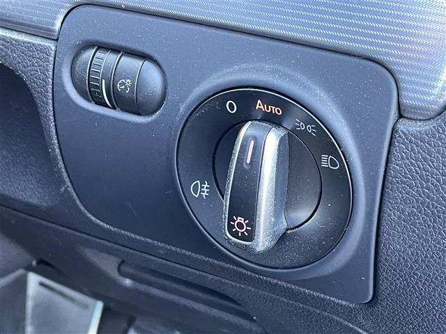 気になる車はすぐにお問い合わせください！画面右側の００６６から始まる無料ダイヤルからお問い合わせ下さい！専門スタッフがお車のご質問にお答えいたします！