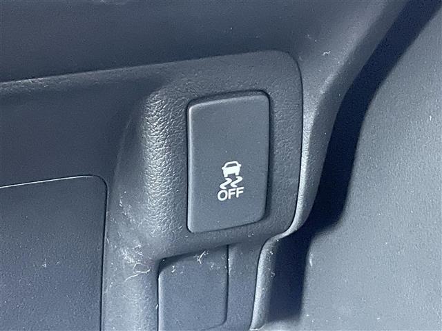 Ｎ－ＢＯＸカスタム Ｇ・ターボパッケージ　ターボ　純正メモリナビ　ＣＤ　ＤＶＤ　ＢＴ　フルセグ　両側パワースライドドア　バックカメラ　ＥＴＣ　クルーズコントロール　パドルシフト　無限グリル　純正アルミホイール　プッシュスタート　スマートキー（10枚目）