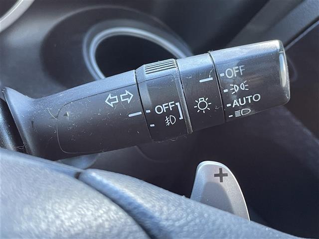 Ｎ－ＢＯＸカスタム Ｇ・ターボパッケージ　ターボ　純正メモリナビ　ＣＤ　ＤＶＤ　ＢＴ　フルセグ　両側パワースライドドア　バックカメラ　ＥＴＣ　クルーズコントロール　パドルシフト　無限グリル　純正アルミホイール　プッシュスタート　スマートキー（18枚目）