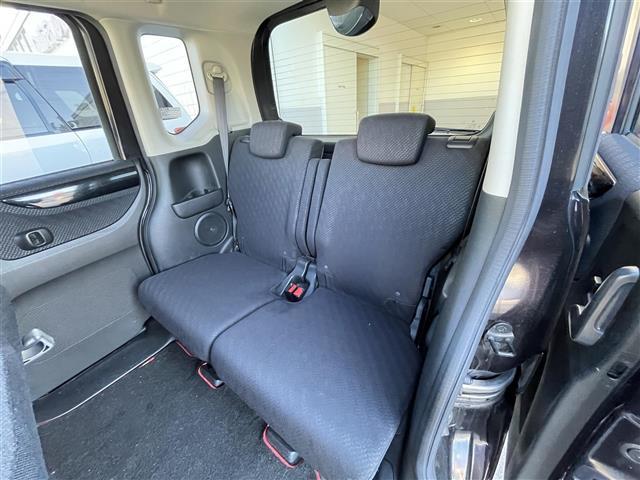 Ｎ－ＢＯＸカスタム Ｇ・ターボパッケージ　ターボ　純正メモリナビ　ＣＤ　ＤＶＤ　ＢＴ　フルセグ　両側パワースライドドア　バックカメラ　ＥＴＣ　クルーズコントロール　パドルシフト　無限グリル　純正アルミホイール　プッシュスタート　スマートキー（25枚目）