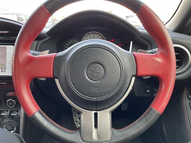 86 GTリミテッド 純正7インチナビ CD Bluetooth バックカメラ ETC ハーフレザーシート シートヒーター パドルシフト 横滑り防止装置 純正アルミホイール 純正フロアマット プッシュスタート スマートキー(18枚目)