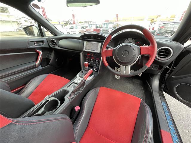 86 GTリミテッド 純正7インチナビ CD Bluetooth バックカメラ ETC ハーフレザーシート シートヒーター パドルシフト 横滑り防止装置 純正アルミホイール 純正フロアマット プッシュスタート スマートキー(22枚目)