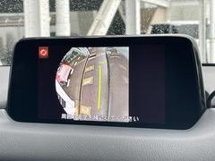 【サイドモニター】側方のカメラの映像がモニターに映し出すことができます！サイドの見えない死角や、障害物との距離感をしっかり確認することができます！駐車が苦手な方におすすめです。 7