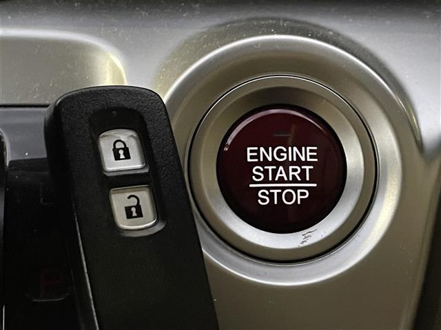 Ｎ－ＷＧＮ Ｇ　ワンオーナー　４ＷＤ　純正オ　ーディオ（ＡＭ／ＦＭ／ＣＤ／ＡＵＸ）アイドリングストップ　ハロゲンヘッドライト　純正フロアマット　ドアバイザー電格ミラー　横滑り防止　プッシュスタート　スマートキー（14枚目）