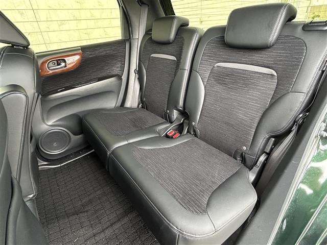 Ｎ－ＯＮＥ プレミアム　ワンオーナー　衝突軽減ブレーキ　革巻きステアリング　クルーズコントロール　アイドリングストップ　ＥＴＣ　ハーフレザーシート　ステアリングスイッチ　純正ナビ　ＢＴ　バックカメラ　ＨＩＤヘッドライト（27枚目）