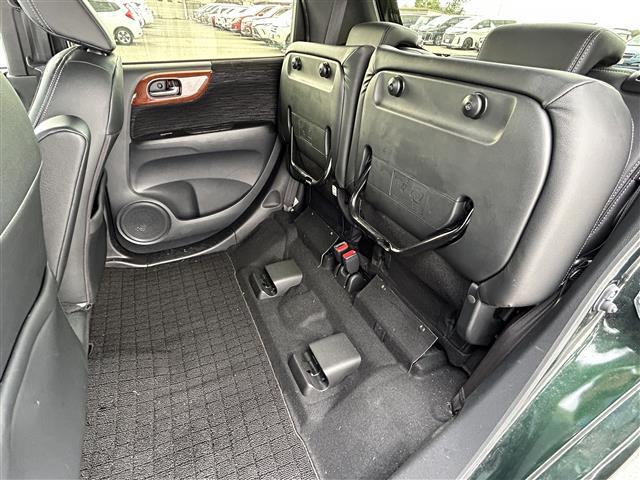 Ｎ－ＯＮＥ プレミアム　ワンオーナー　衝突軽減ブレーキ　革巻きステアリング　クルーズコントロール　アイドリングストップ　ＥＴＣ　ハーフレザーシート　ステアリングスイッチ　純正ナビ　ＢＴ　バックカメラ　ＨＩＤヘッドライト（28枚目）