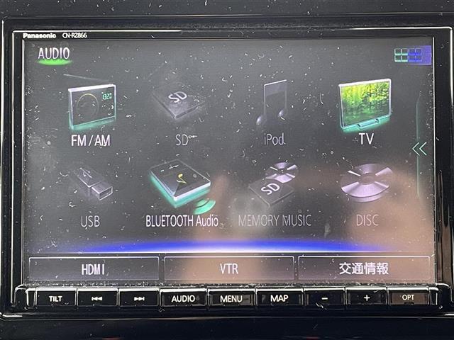 スイフト ハイブリッドRS ワンオーナー 衝突軽減 純正ナビ(AM/FM/CD/DVD/BT/フルセグ)全方位カメラ ETC 社外前後ドライブレコーダー 追従クルーズコントロール 寒冷地仕様 シートヒーター ミラーヒーター(6枚目)