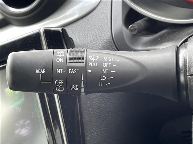 スイフト ハイブリッドRS ワンオーナー 衝突軽減 純正ナビ(AM/FM/CD/DVD/BT/フルセグ)全方位カメラ ETC 社外前後ドライブレコーダー 追従クルーズコントロール 寒冷地仕様 シートヒーター ミラーヒーター(17枚目)