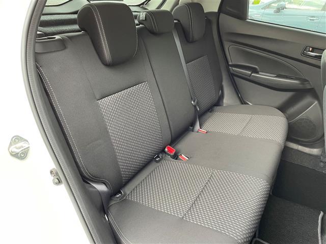 スイフト ハイブリッドRS ワンオーナー 衝突軽減 純正ナビ(AM/FM/CD/DVD/BT/フルセグ)全方位カメラ ETC 社外前後ドライブレコーダー 追従クルーズコントロール 寒冷地仕様 シートヒーター ミラーヒーター(25枚目)