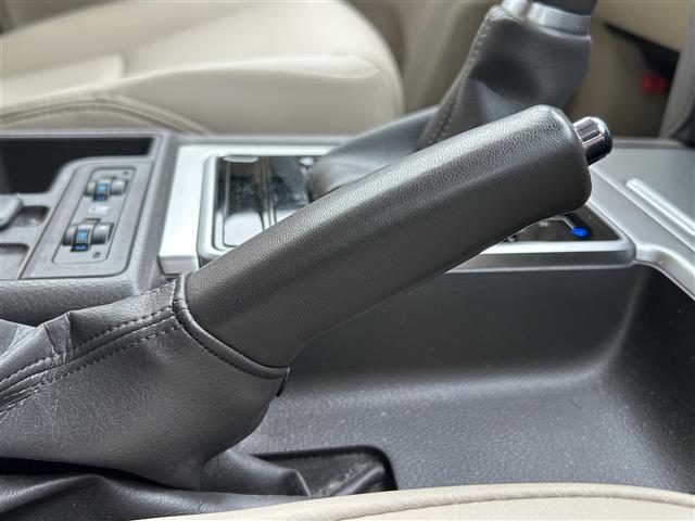 ランドクルーザープラド ＴＸ　Ｌパッケージ　ワンオーナー　衝突軽減　純正ナビ（ＡＭ／ＦＭ／ＢＴ／フルセグ）全方位カメラ　社外前後ドライブレコーダー　クルーズコントロール　ＢＳＭ　ＥＴＣ２．０　ベージュ革シート　シートヒーター　エアーシート（13枚目）