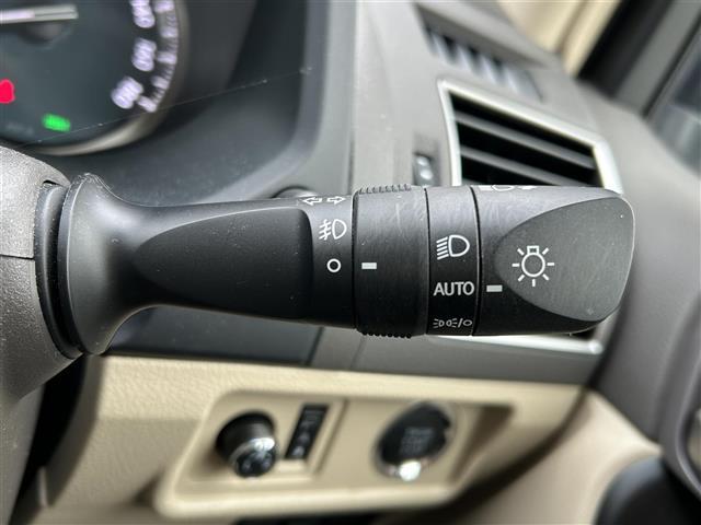 ランドクルーザープラド ＴＸ　Ｌパッケージ　ワンオーナー　衝突軽減　純正ナビ（ＡＭ／ＦＭ／ＢＴ／フルセグ）全方位カメラ　社外前後ドライブレコーダー　クルーズコントロール　ＢＳＭ　ＥＴＣ２．０　ベージュ革シート　シートヒーター　エアーシート（20枚目）