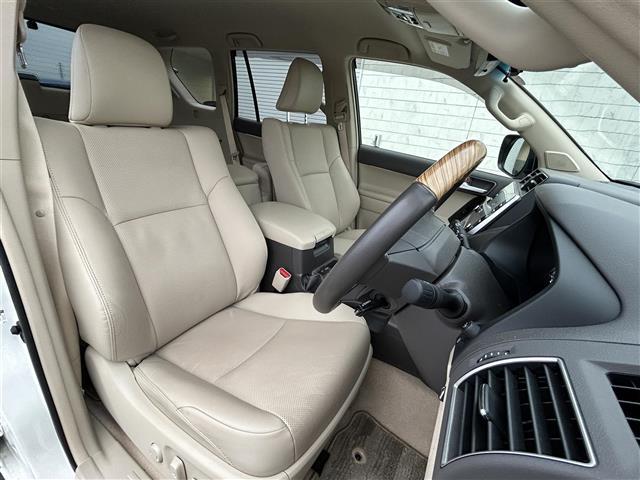 ランドクルーザープラド ＴＸ　Ｌパッケージ　ワンオーナー　衝突軽減　純正ナビ（ＡＭ／ＦＭ／ＢＴ／フルセグ）全方位カメラ　社外前後ドライブレコーダー　クルーズコントロール　ＢＳＭ　ＥＴＣ２．０　ベージュ革シート　シートヒーター　エアーシート（26枚目）