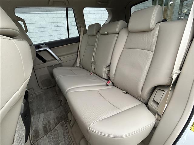 ランドクルーザープラド ＴＸ　Ｌパッケージ　ワンオーナー　衝突軽減　純正ナビ（ＡＭ／ＦＭ／ＢＴ／フルセグ）全方位カメラ　社外前後ドライブレコーダー　クルーズコントロール　ＢＳＭ　ＥＴＣ２．０　ベージュ革シート　シートヒーター　エアーシート（30枚目）