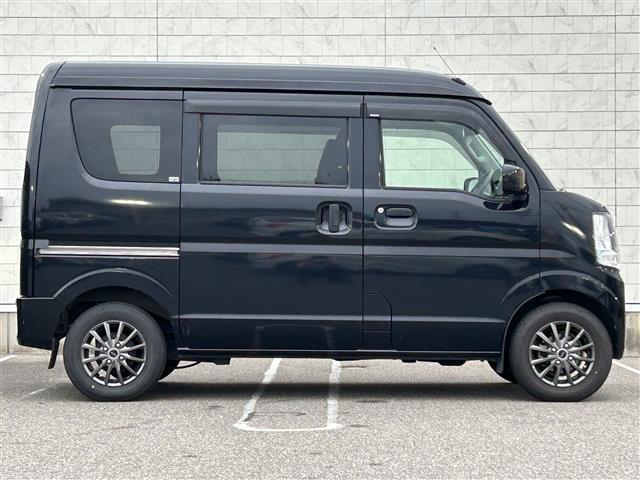 エブリイ ジョイン　ワンオーナー　衝突軽減　レーンキープアシスト　コーナーセンサー　両側スライドドア　オーディオ（ＡＭ／ＦＭ／ＣＤ／ＡＵＸ）ＭＴモード付きＡＴ　オートライト　ハロゲンヘッドライト　電格ミラー　リモコンキー（32枚目）