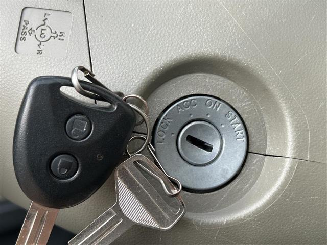 ミラ Xスペシャル 社外ナビ(AM/FM/CD/DVD)フルセグTV ハロゲンヘッドライト ドアバイザー 純正フロアマット リモコンキー スペアキー(14枚目)