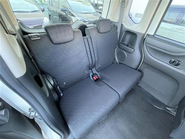 Ｎ－ＢＯＸカスタム Ｇ　ＳＳパッケージ　カロツェリアナビ　フルセグ　両側パワースライドドア　ＥＣＯＮ　あんしんパッケージ　プラズマクラスター搭載ＡＡＣ　アレルクリーンシート　純正フロアマット　ドアバイザー　純正フルエアロ　プッシュスタート（13枚目）