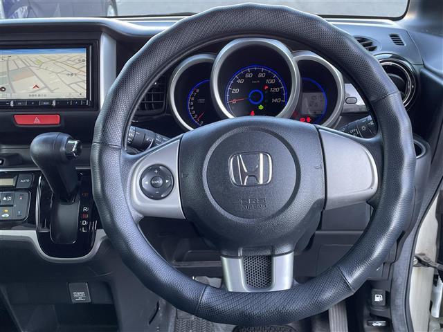 Ｎ－ＢＯＸカスタム Ｇ　ＳＳパッケージ　カロツェリアナビ　フルセグ　両側パワースライドドア　ＥＣＯＮ　あんしんパッケージ　プラズマクラスター搭載ＡＡＣ　アレルクリーンシート　純正フロアマット　ドアバイザー　純正フルエアロ　プッシュスタート（20枚目）