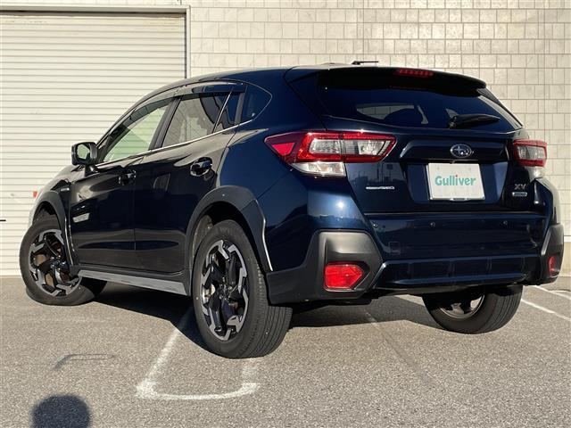 ＸＶ アドバンス　衝突軽減　純正ナビ（ＡＭ／ＦＭ／ＣＤ／ＤＶＤ／ＢＴ／フルセグ）ＥＴＣ　バックカメラ　追従クルーズコントロール　ＢＳＭ　黒革シート　シートヒーター　パドルシフト　革巻きステアリング　ＬＥＤヘッドライト（3枚目）