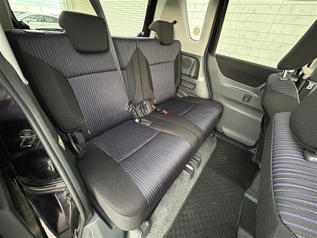 ソリオバンディット ベースグレード 両側パワースライドドア 社外ナビ(ワンセグ、CD/DVD、AM/FM) ステアリングスイッチ スマートキー スペアキー フルフラットシート LEDヘッドライト スタッドレスタイヤ 純正フロアマット(23枚目)