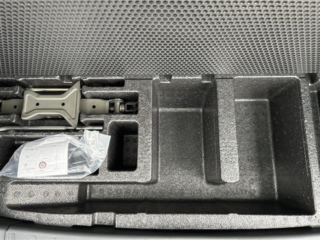 ソリオバンディット ベースグレード 両側パワースライドドア 社外ナビ(ワンセグ、CD/DVD、AM/FM) ステアリングスイッチ スマートキー スペアキー フルフラットシート LEDヘッドライト スタッドレスタイヤ 純正フロアマット(28枚目)