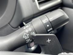 安心の全車保証付き！（※部分保証、国産車は納車後３ヶ月、輸入車は納車後１ヶ月の保証期間となります）。その他長期保証（有償）もご用意しております！※長期保証を付帯できる車両には条件がございます。 6