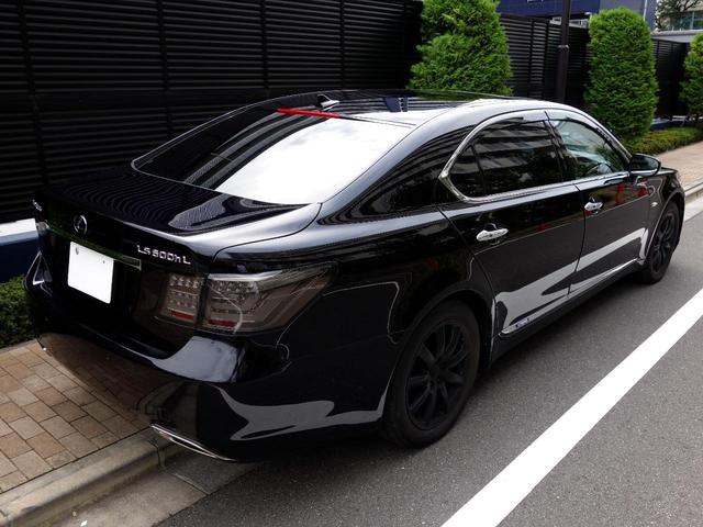 ＬＳ ＬＳ６００ｈＬ　サンルーフ　黒革　パワーシート　マークレビンソン　ＨＤＤ　地デジ　ＤＶＤ　リアエンタメ　フリップダウンモニター　バックカメラ　レーダークルーズ　プリクラッシュ（7枚目）