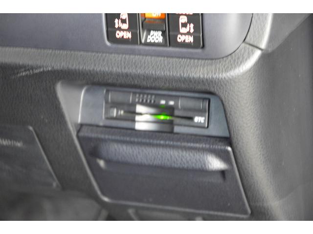 ヴォクシー ZS ワンオーナー・当社買取車両・純正ナビ・地デジTV・ビルトインETC・バックカメラ・モデリスタエアロ・アルパインリヤモニター・両側パワースライドドア・プッシュスタート・LEDヘッドライト・スペアタイヤ(24枚目)