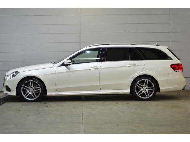 Ｅクラスステーションワゴン Ｅ４００　ステーションワゴン　アバンギャルド　当社買取車両・３３３ｐｓ３．５Ｌツインターボ・３６０°カメラ・ダイヤモンドホワイト・パノラミックルーフ・レーダーセーフティＰＫＧ・パークトロニック・キーレスゴー・前後シートヒーター・パワーバックドア（5枚目）