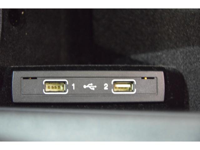 Ｅクラスステーションワゴン Ｅ４００　ステーションワゴン　アバンギャルド　当社買取車両・３３３ｐｓ３．５Ｌツインターボ・３６０°カメラ・ダイヤモンドホワイト・パノラミックルーフ・レーダーセーフティＰＫＧ・パークトロニック・キーレスゴー・前後シートヒーター・パワーバックドア（59枚目）