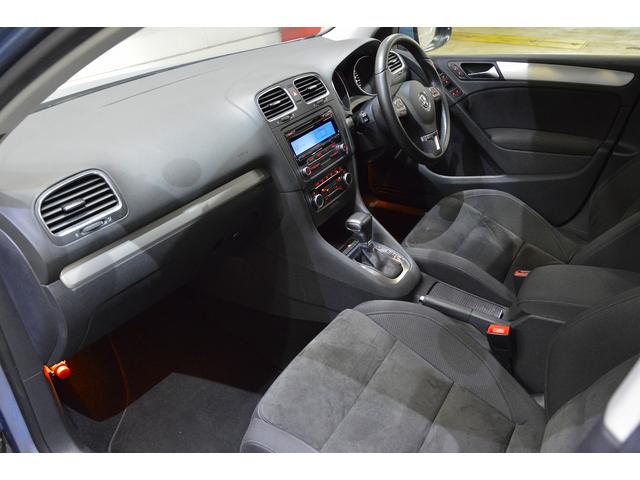 ゴルフ TSIハイライン ワンオーナー・当社買取車両・純正CDオーディオ・パドルシフト・パークディスタンスコントロール・ETC・ステアリングリモコン・Bluetooth接続・クルーズコントロール・HID・17インチアルミ(24枚目)