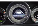 Ｅ４００　ステーションワゴン　アバンギャルド　当社買取車両・３３３ｐｓ３．５Ｌツインターボ・３６０°カメラ・ダイヤモンドホワイト・パノラミックルーフ・レーダーセーフティＰＫＧ・パークトロニック・キーレスゴー・前後シートヒーター・パワーバックドア（61枚目）