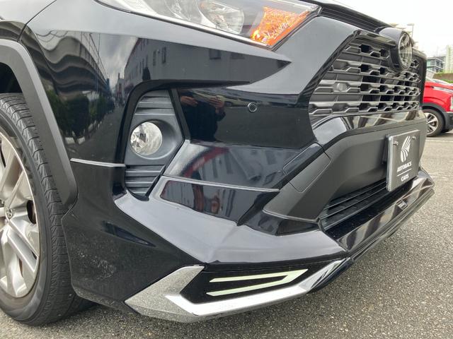 ＲＡＶ４ Ｇ　Ｚパッケージ　パノラマムーンルーフ　モデリスタエアロ　セーフティセンス　純正ナビ　フルセグＴＶ　バックカメラ　デジタルインナーミラー　ＬＥＤヘッドライト　クリアランスソナー　ブラインドスポットモニター（31枚目）