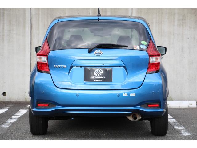 ノート Ｘ　ＥＴＣ　全周囲カメラ　ナビ　ＴＶ　クリアランスソナー　レーンアシスト　衝突被害軽減システム　オートライト　スマートキー　アイドリングストップ　電動格納ミラー　ＣＶＴ　盗難防止システム　衝突安全ボディ（25枚目）