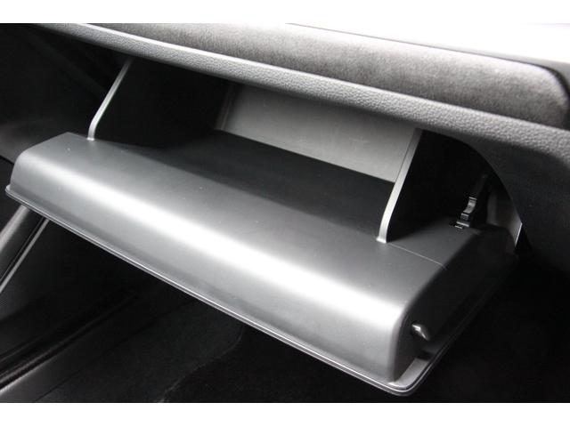 シビック タイプR レーシングブラックパッケージ バックカメラ ナビ TV クリアランスソナー オートクルーズコントロール レーンアシスト 衝突被害軽減システム アルミホイール オートライト LEDヘッドランプ スマートキー MT 盗難防止システム(16枚目)