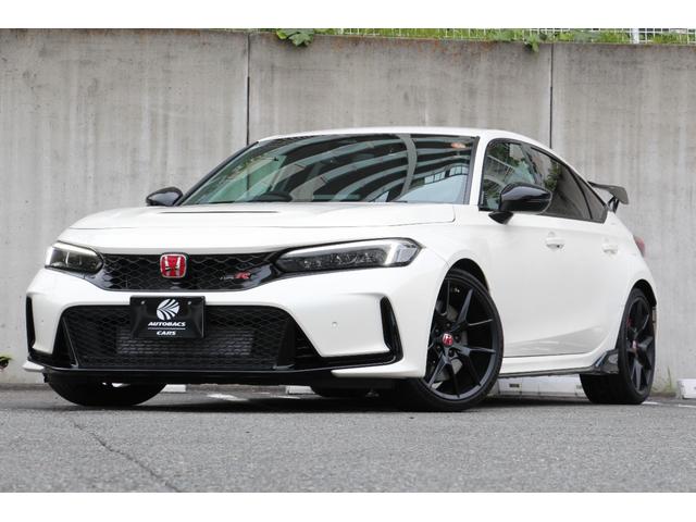 シビック タイプR レーシングブラックパッケージ バックカメラ ナビ TV クリアランスソナー オートクルーズコントロール レーンアシスト 衝突被害軽減システム アルミホイール オートライト LEDヘッドランプ スマートキー MT 盗難防止システム(21枚目)