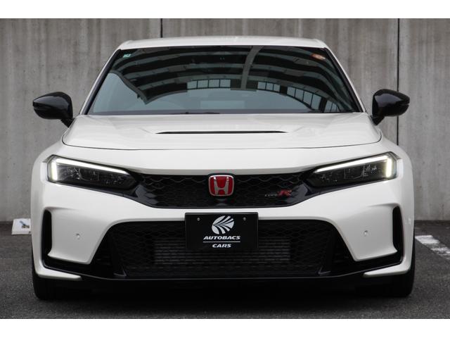 シビック タイプR レーシングブラックパッケージ バックカメラ ナビ TV クリアランスソナー オートクルーズコントロール レーンアシスト 衝突被害軽減システム アルミホイール オートライト LEDヘッドランプ スマートキー MT 盗難防止システム(24枚目)