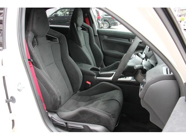 シビック タイプR レーシングブラックパッケージ バックカメラ ナビ TV クリアランスソナー オートクルーズコントロール レーンアシスト 衝突被害軽減システム アルミホイール オートライト LEDヘッドランプ スマートキー MT 盗難防止システム(38枚目)