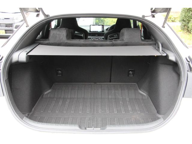 シビック タイプR レーシングブラックパッケージ バックカメラ ナビ TV クリアランスソナー オートクルーズコントロール レーンアシスト 衝突被害軽減システム アルミホイール オートライト LEDヘッドランプ スマートキー MT 盗難防止システム(52枚目)