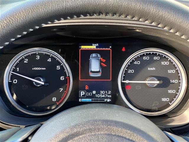 プレミアム アイサイト AWD メモリナビ(18枚目)