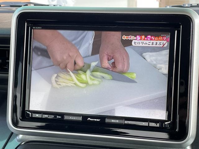 スペーシアギア ハイブリッドＸＺ　ターボ　禁煙車　全方位モニタ用カメラＰＫＧ　アダプティブクルコン　リアＰセンサー　衝突被害軽減ブレーキ　前後誤発進抑制　車線逸脱警報　ＬＥＤオートライト　ターボ　社外８型ナビ　両側パワスラ　前席シートヒーター（7枚目）