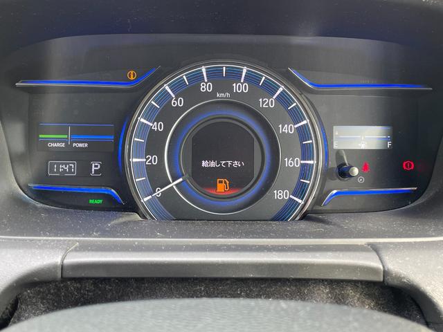 オデッセイハイブリッド ハイブリッド　純正ナビ　フルセグ　両側パワースライドドア　バックカメラ　ビルトインＥＴＣ　ドラレコ　純正フリップダウンモニター　クルコン　ホンダセンシング　革巻きステアリング　パワーシート　スマートキーシステム（6枚目）