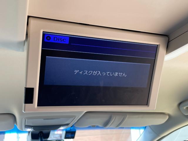 オデッセイハイブリッド ハイブリッド　純正ナビ　フルセグ　両側パワースライドドア　バックカメラ　ビルトインＥＴＣ　ドラレコ　純正フリップダウンモニター　クルコン　ホンダセンシング　革巻きステアリング　パワーシート　スマートキーシステム（7枚目）