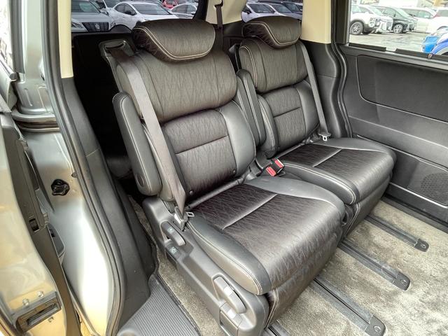 オデッセイハイブリッド ハイブリッド　純正ナビ　フルセグ　両側パワースライドドア　バックカメラ　ビルトインＥＴＣ　ドラレコ　純正フリップダウンモニター　クルコン　ホンダセンシング　革巻きステアリング　パワーシート　スマートキーシステム（25枚目）