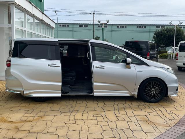 オデッセイハイブリッド ハイブリッド　純正ナビ　フルセグ　両側パワースライドドア　バックカメラ　ビルトインＥＴＣ　ドラレコ　純正フリップダウンモニター　クルコン　ホンダセンシング　革巻きステアリング　パワーシート　スマートキーシステム（39枚目）