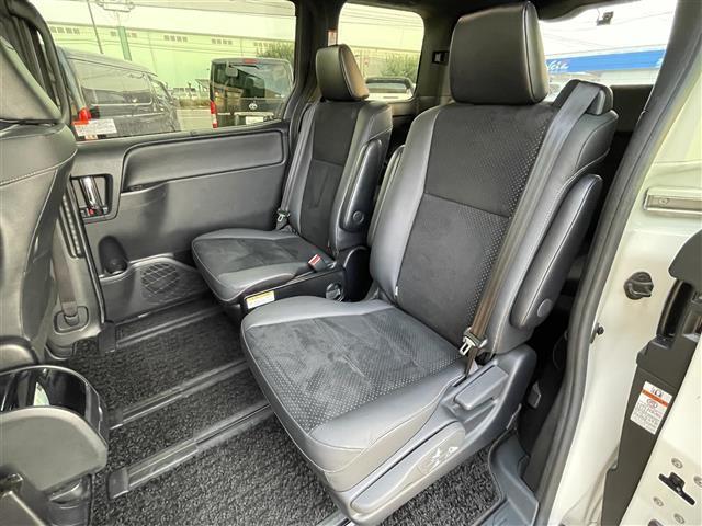 ヴォクシー ＺＳ　煌ＩＩＩ　ワンオーナー／ディーラー純正ナビ（ＮＳＺＮ－Ｚ０８Ｔ）（ＢＴ，ＡＭ，ＦＭ，ＣＤ，ＤＶＤ）／バックカメラフルセグテレビ／スマートキー／ＥＴＣ／前後ドライブレコーダー／ハーフレザー（25枚目）