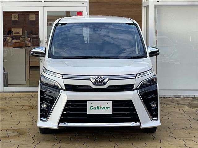 ヴォクシー ＺＳ　煌ＩＩＩ　ワンオーナー／ディーラー純正ナビ（ＮＳＺＮ－Ｚ０８Ｔ）（ＢＴ，ＡＭ，ＦＭ，ＣＤ，ＤＶＤ）／バックカメラフルセグテレビ／スマートキー／ＥＴＣ／前後ドライブレコーダー／ハーフレザー（31枚目）