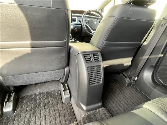 ジェイド ハイブリッドRS・ホンダセンシング 黒ハーフレザーシート メモリナビStrada【CN-F1X10BGD】(AM/FM/Bluetooth/CD/DVD/フルセグTV】ETC バックカメラ パドルシフト オートライト 衝突軽減ブレーキ(27枚目)