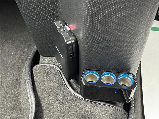 シフォン カスタムRS スマートアシスト ワンオーナー メモリナビ フルセグテレビ フリップダウンモニター 全方位カメラ デジタルインナーミラークルーズコントロール両側パワースライドドアETC(15枚目)