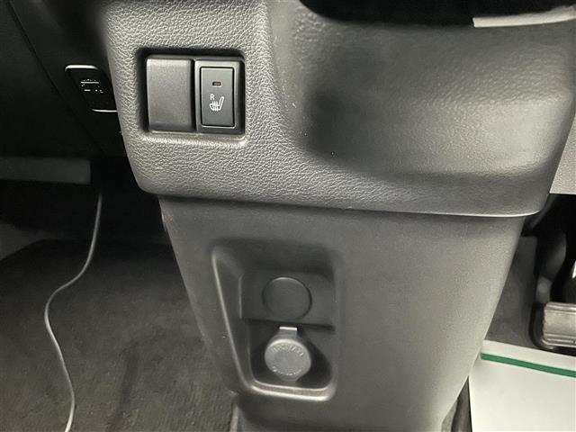 スペーシアカスタム ハイブリッドXSターボ メモリナビ フルセグテレビ バックカメラ 両側パワースライドドア クルーズコントロール ETC 衝突軽減ブレーキレーンキープLEDライトハーフレザーシートシートヒーター(12枚目)