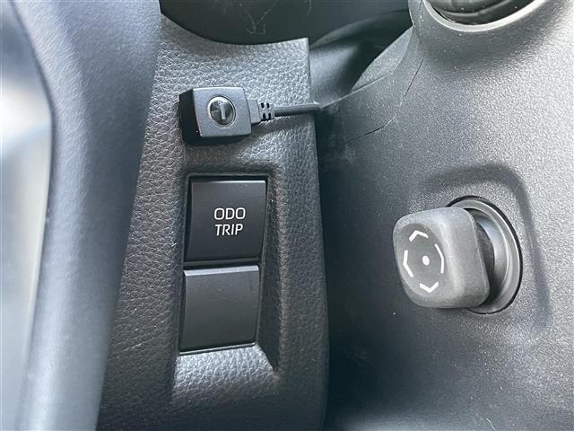 ハリアーハイブリッド Ｚ　レザーパッケージ　ＪＢＬメーカーナビ（フルセグＴＶ／Ｂｌｕｅｔｏｏｔｈ／ＵＳＢ／）全方位カメラ　ＪＢＬサウンド　パノラマルーフ　トヨタセーフティセンス　ＥＴＣ２．０　ドライブレコーダー　デジタルインナーミラー（16枚目）